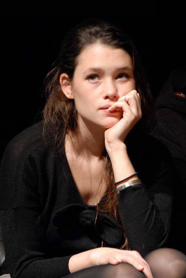 阿斯特丽德·伯格斯·弗瑞斯贝/Astrid Berges-Frisbey-6-77